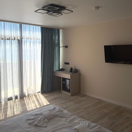 Rumi Hotel 巴统 外观 照片
