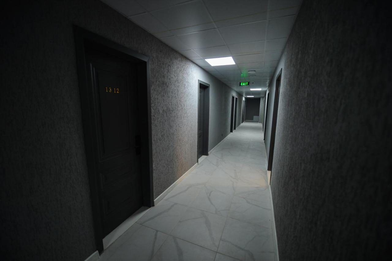 Rumi Hotel 巴统 外观 照片