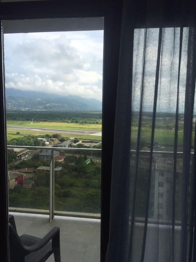 Rumi Hotel 巴统 外观 照片