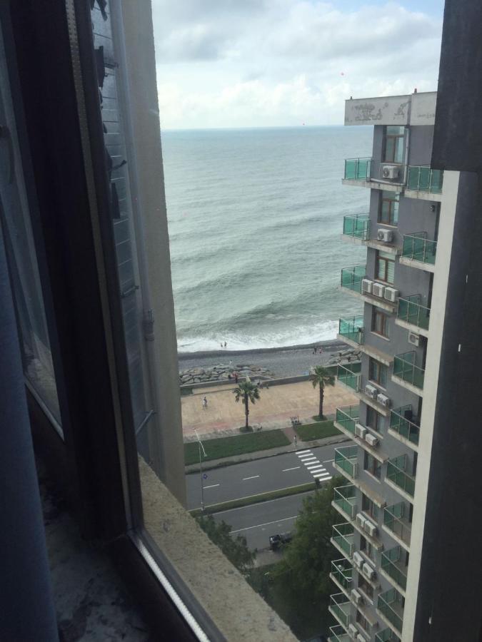 Rumi Hotel 巴统 外观 照片