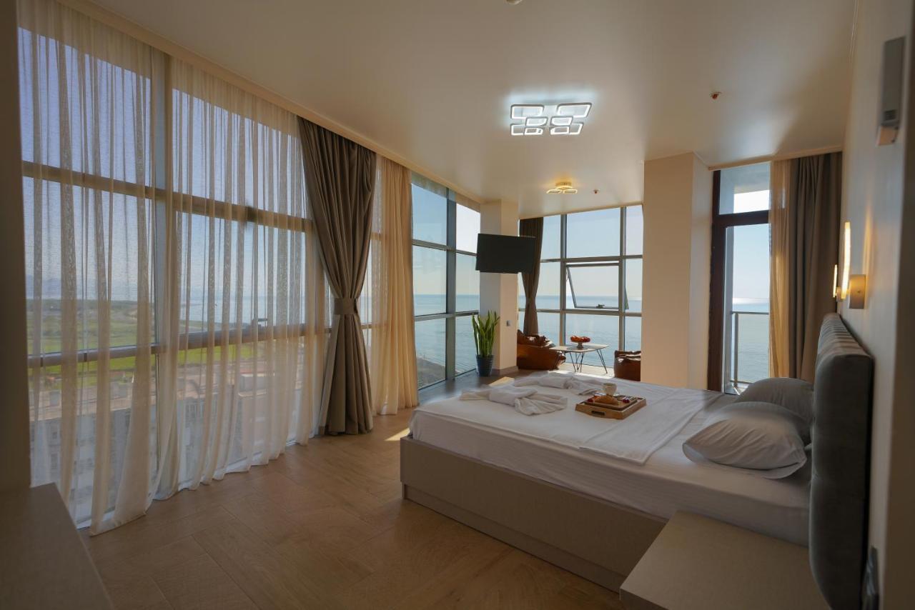 Rumi Hotel 巴统 外观 照片